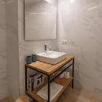 Apartment Halo Dos