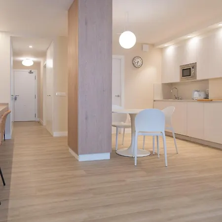 Halo Dos Apartmán
